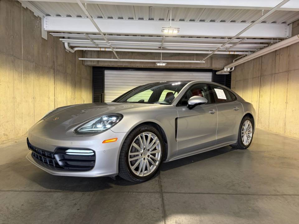 2019 Porsche Panamera