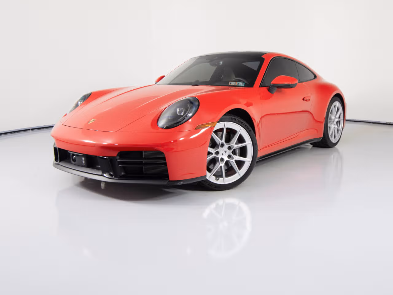 2025 Porsche 911 - Photo 4
