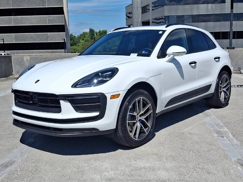 2026 Porsche Macan
