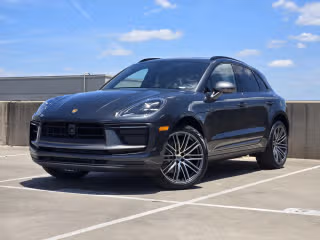 2025 Porsche Macan