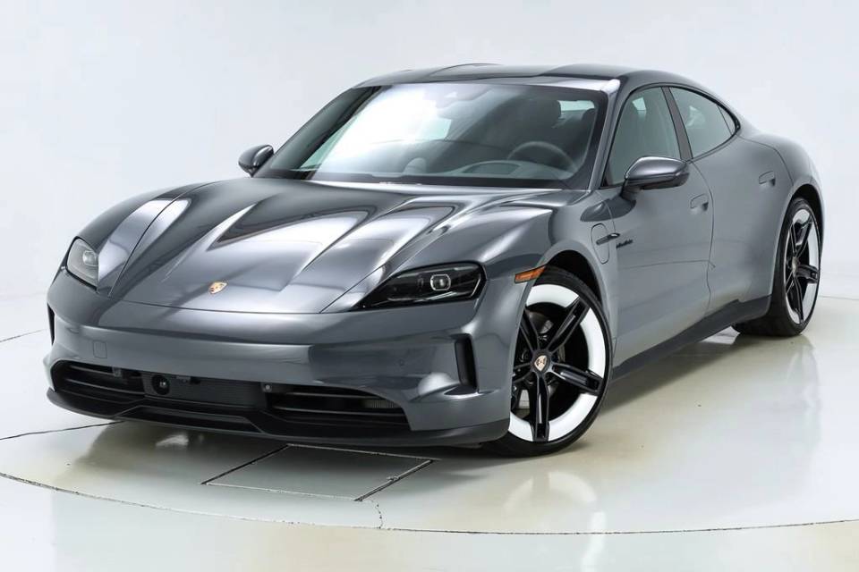 2025 Porsche Taycan Base