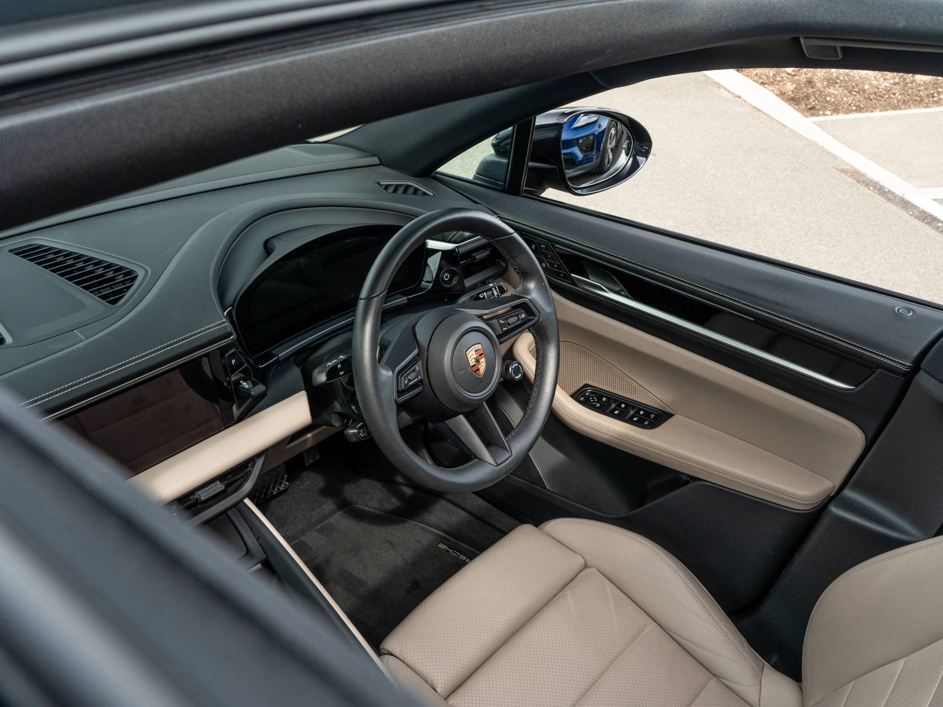 Macan 4, photo 45 of 45