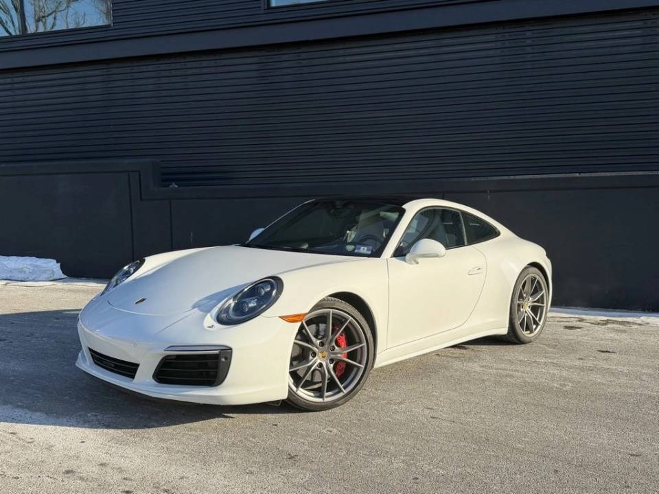 2017 Porsche 911 Carrera S