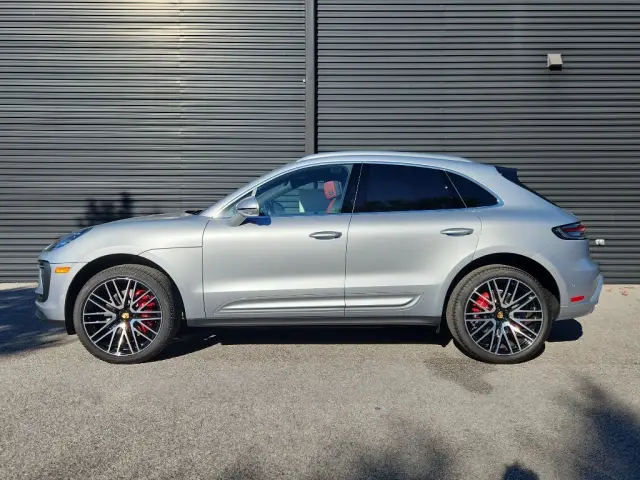 2026 Porsche Macan S - Photo 14