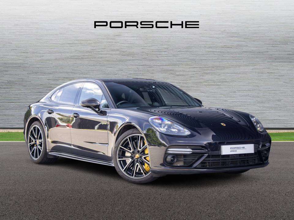 2019 PORSCHE PANAMERA