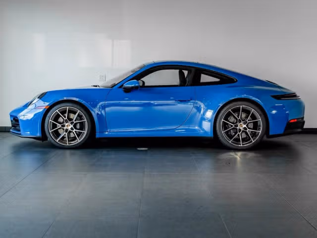 2026 Porsche 911 - Photo 10