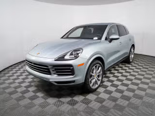 2023 Porsche Cayenne Platinum Edition's photo