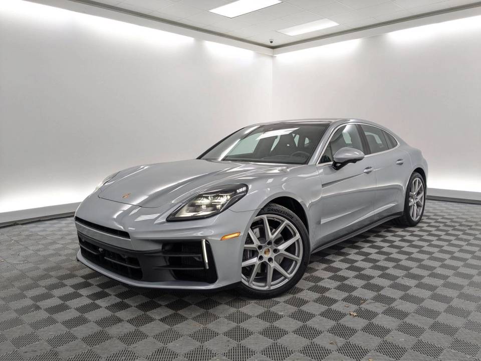 2025 Porsche Panamera