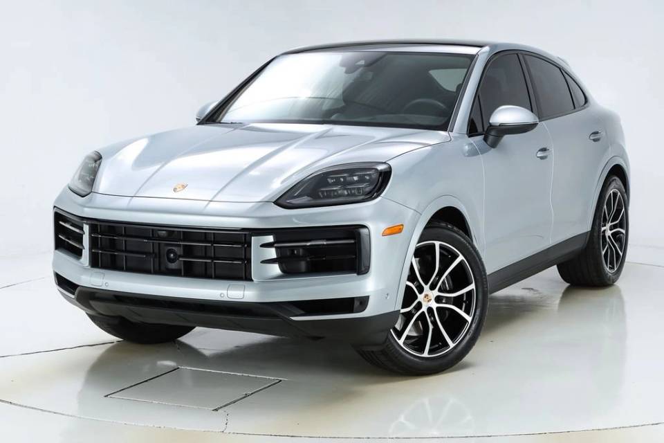 2025 Porsche Cayenne Coup Base