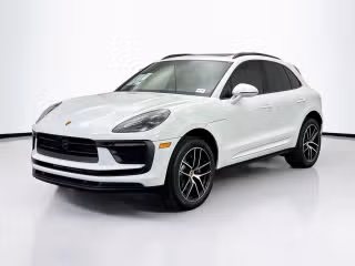 2026 Porsche Macan's photo