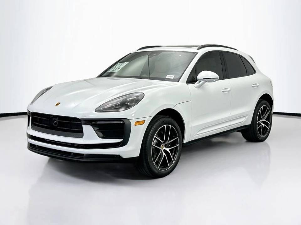 2026 Porsche Macan