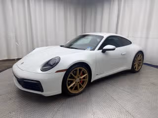 2020 Porsche 911 Carrera