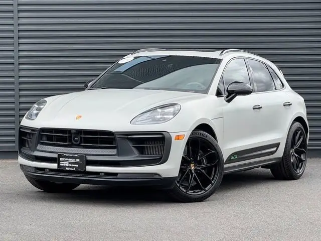 2023 Porsche Macan GTS (MY23)