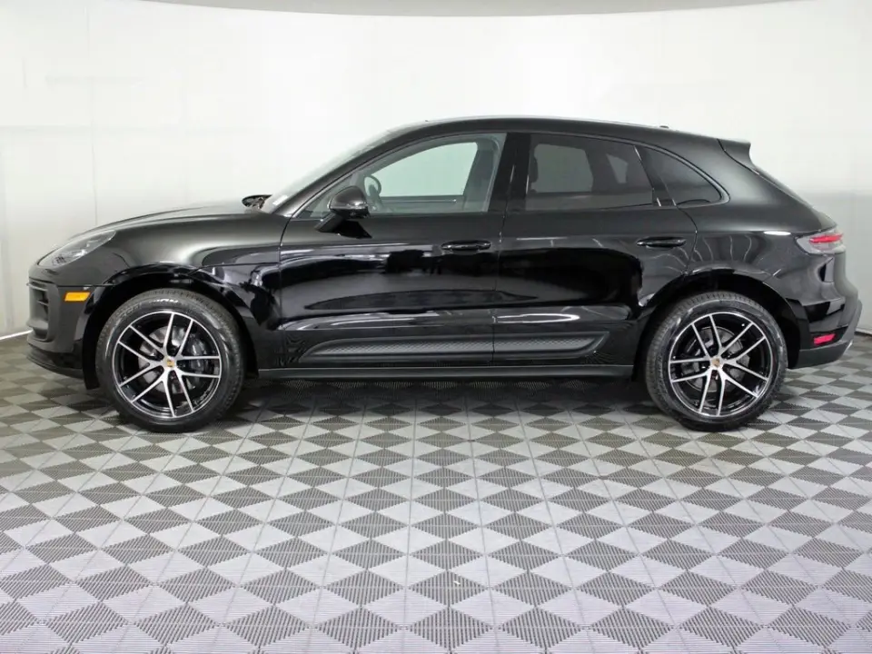 2026 Porsche Macan Base - Photo 15