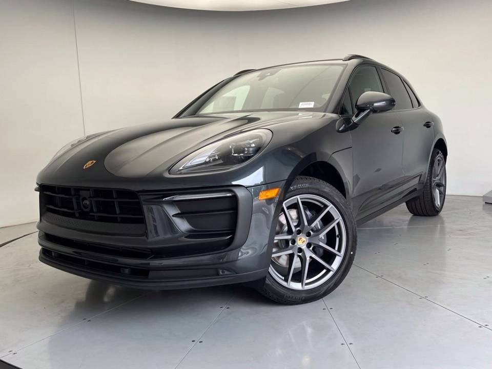 2026 Porsche Macan T