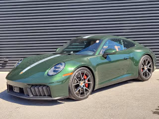 2026 Porsche 911 Carrera 4 GTS Coupe's photo