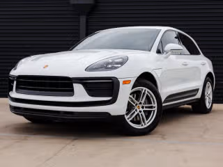 2022 Porsche Macan