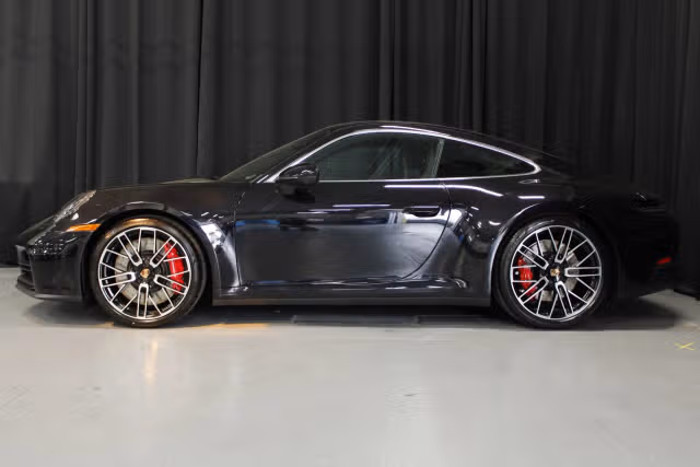 2026 Porsche 911 S - Photo 10