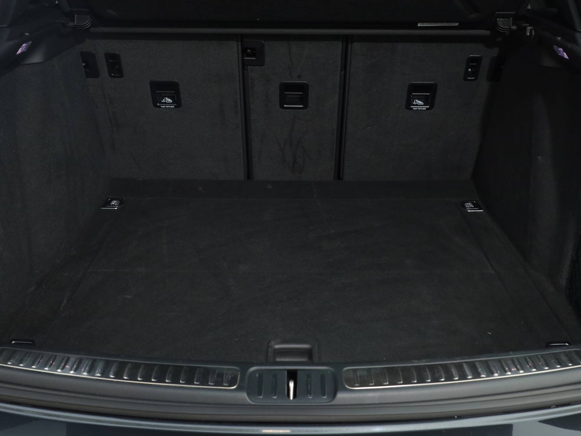 Macan, photo 30 of 30