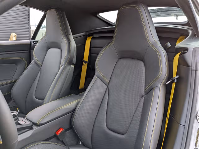 2026 Porsche 911 GTS - Photo 34