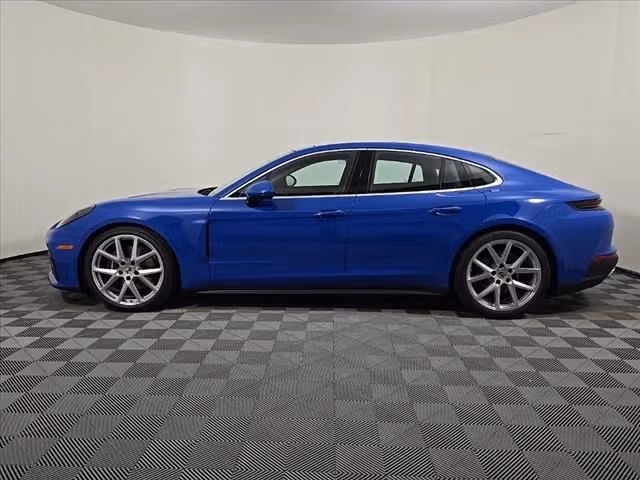 2025 Porsche Panamera Base - Photo 12