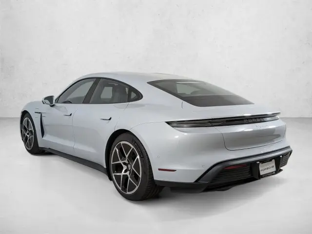 2026 Porsche Taycan Base - Photo 22