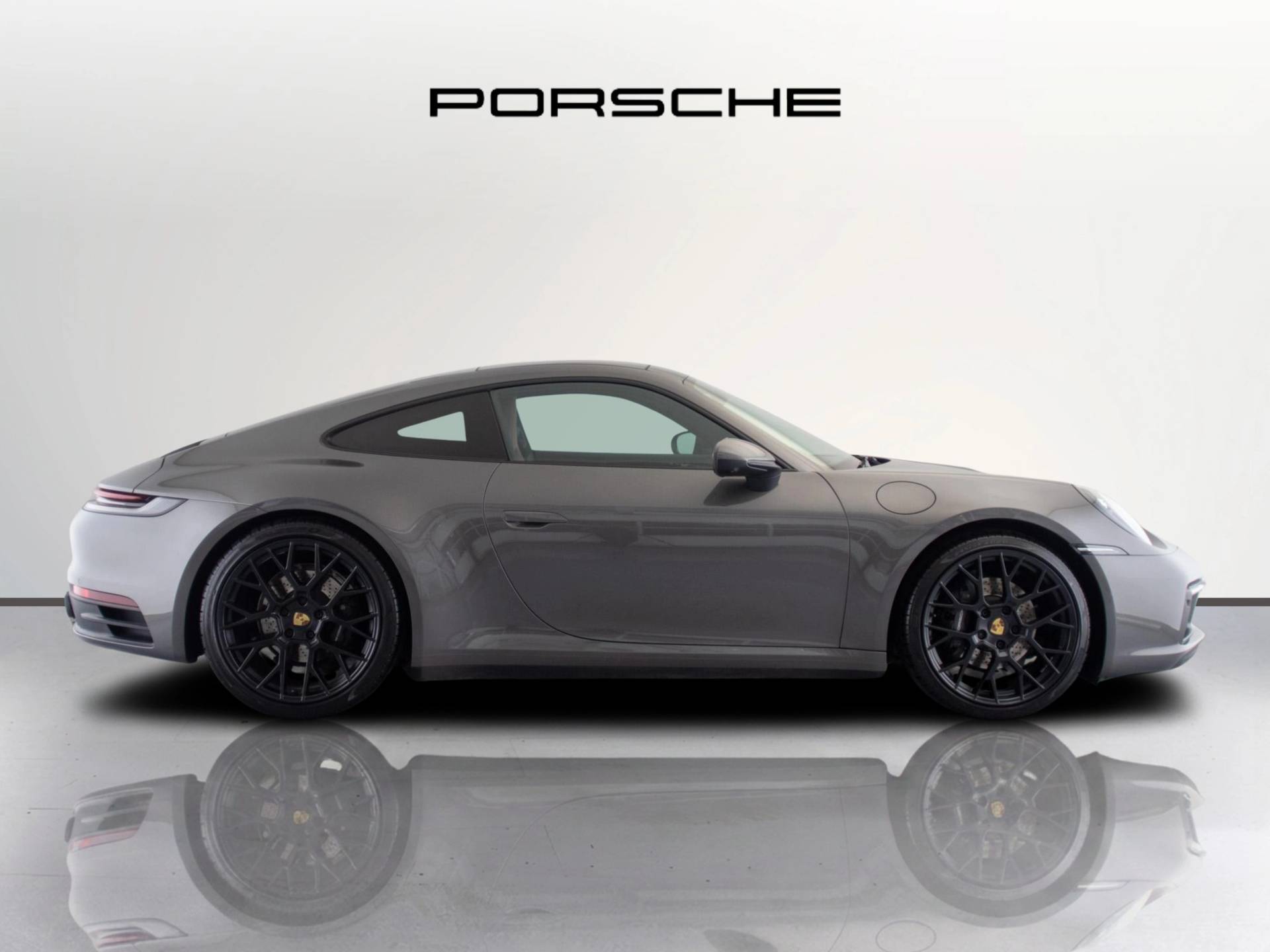 911 Carrera, photo 2 of 60