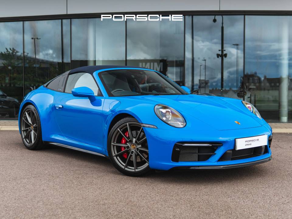 Porsche 911 2023