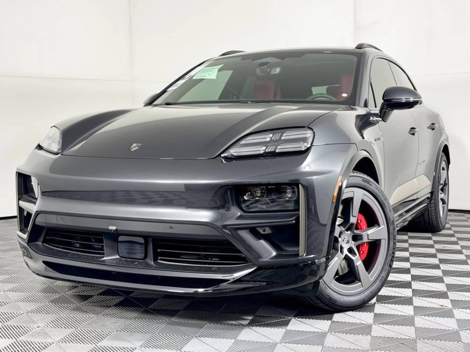 2026 Porsche Macan