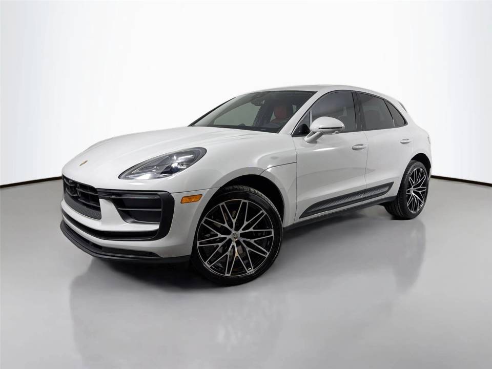 2026 Porsche Macan