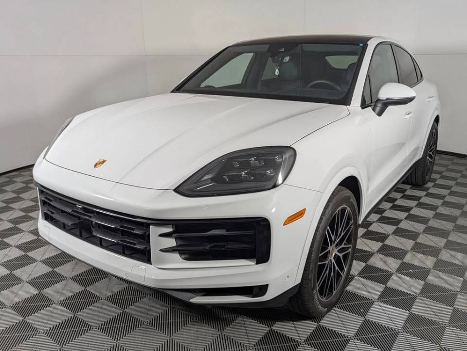2025 Porsche Cayenne Coup