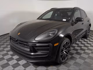 2026 Porsche Macan's photo