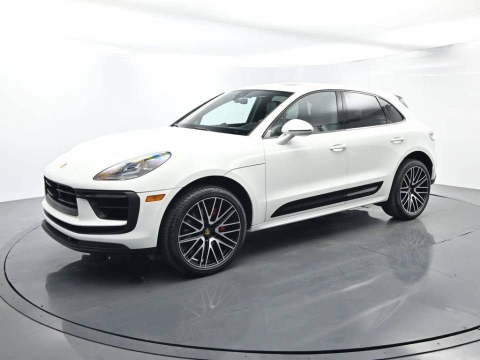 2023 Porsche Macan