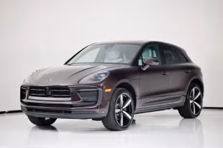 2026 Porsche Macan's photo