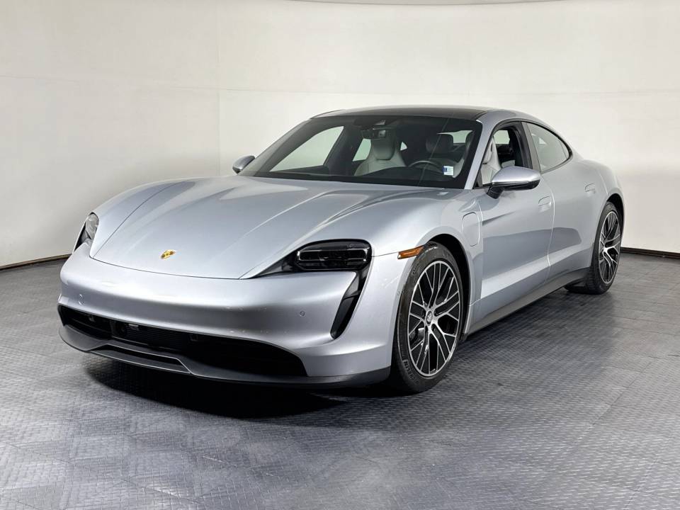 2022 Porsche Taycan