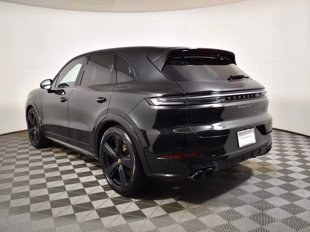 2026 Porsche Cayenne GTS - Photo 20