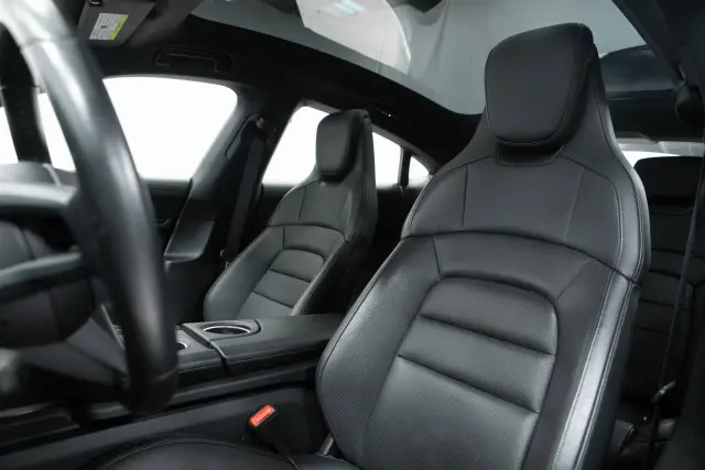 2022 Porsche Taycan S - Photo 38