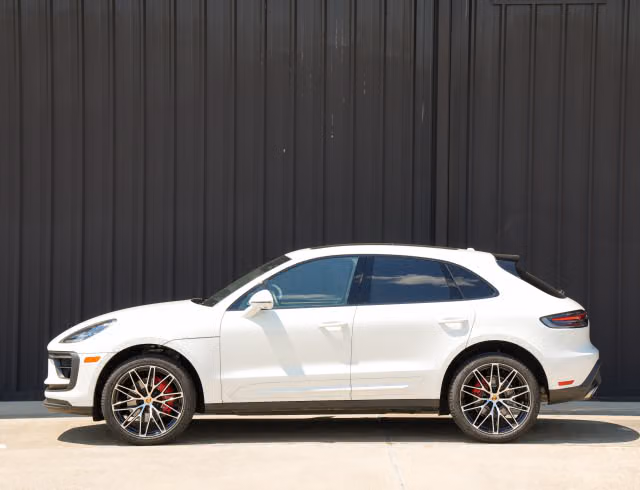 2026 Porsche Macan S - Photo 10
