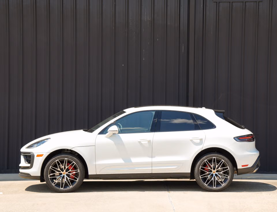 2026 Porsche Macan S - Photo 11