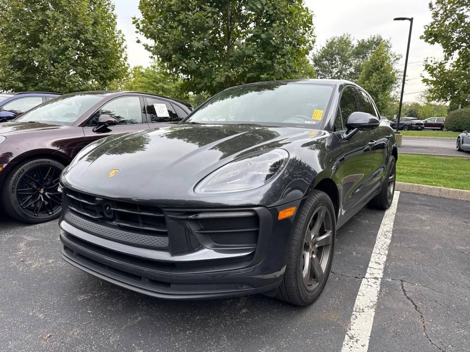 2022 Porsche Macan