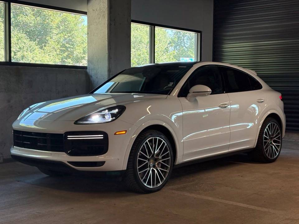 2022 Porsche Cayenne Coupe