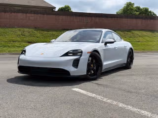 2023 Porsche Taycan