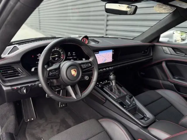2022 Porsche 911 GT3 - Photo 31