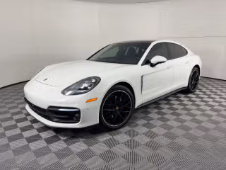 2023 Porsche Panamera