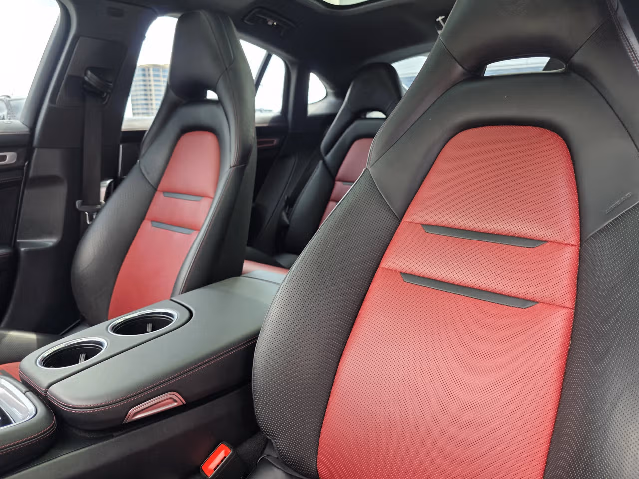 2023 Porsche Panamera Platinum Edition - Photo 36