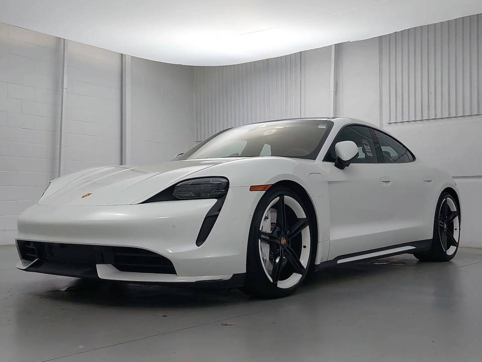 2020 Porsche Taycan Turbo