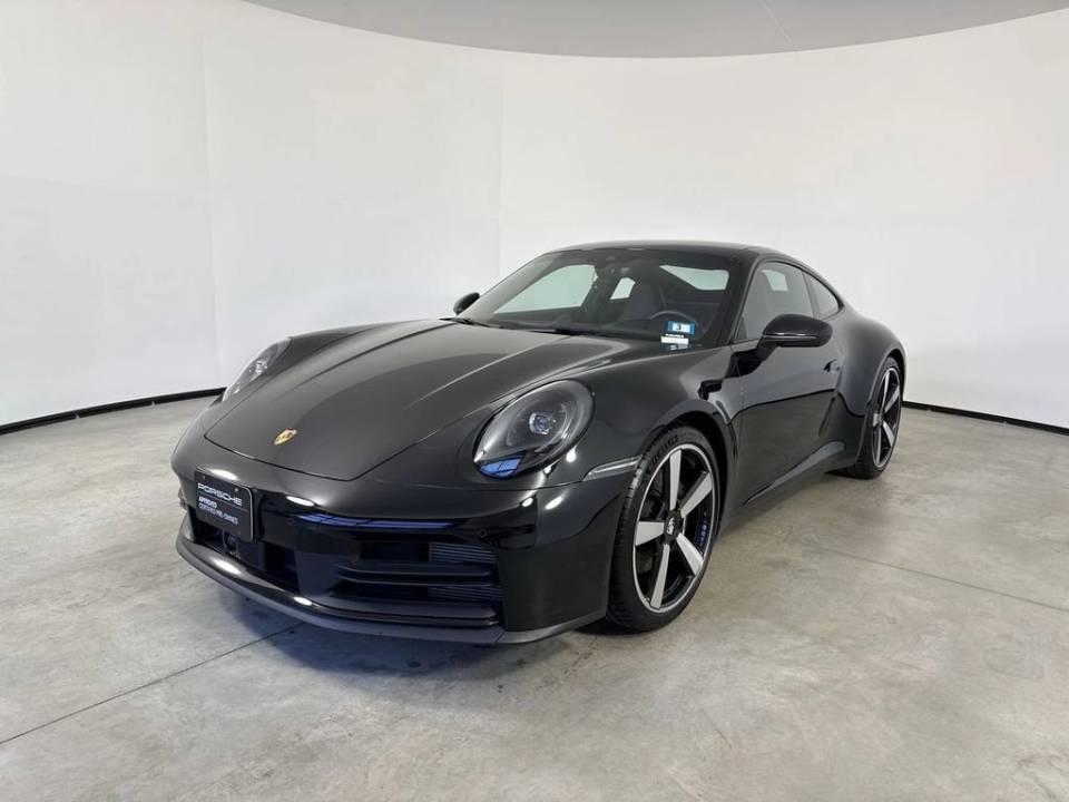 2025 Porsche 911