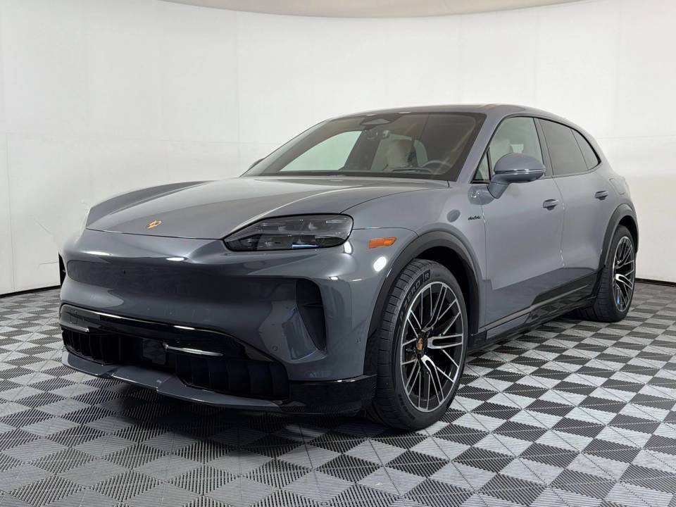2026 Porsche Cayenne