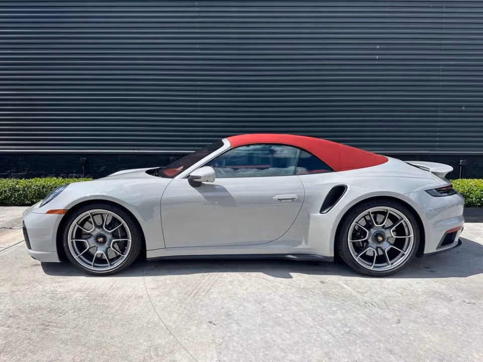 2021 Porsche 911 Turbo S - Photo 11