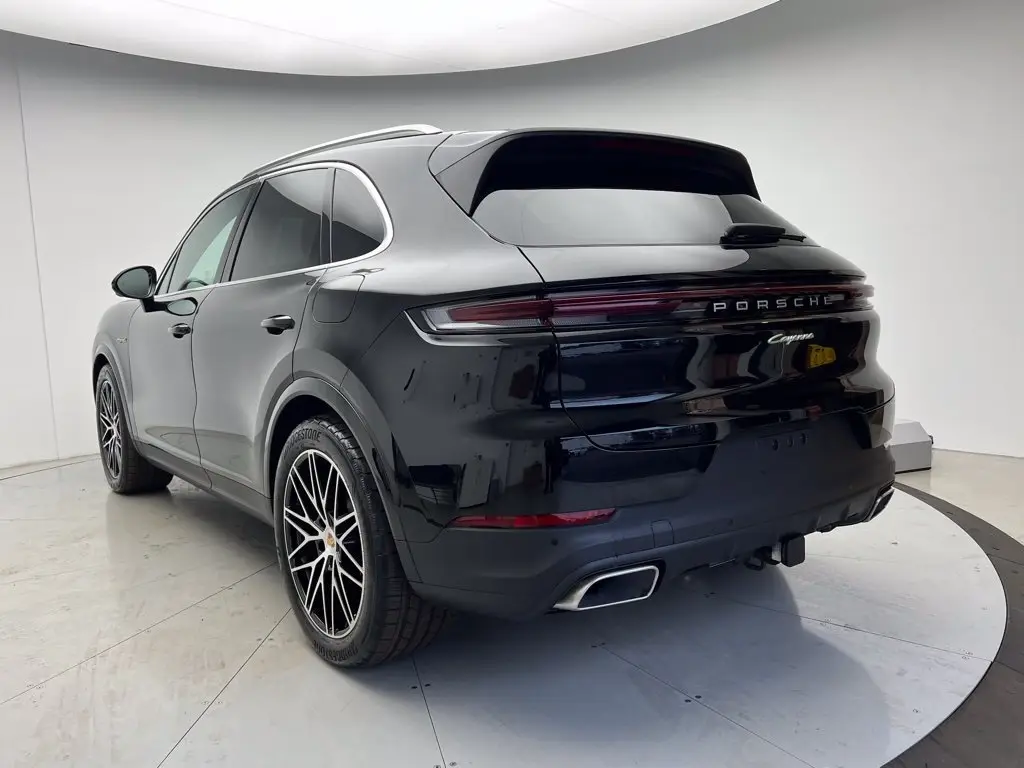 2026 Porsche Cayenne E-Hybrid - Photo 24
